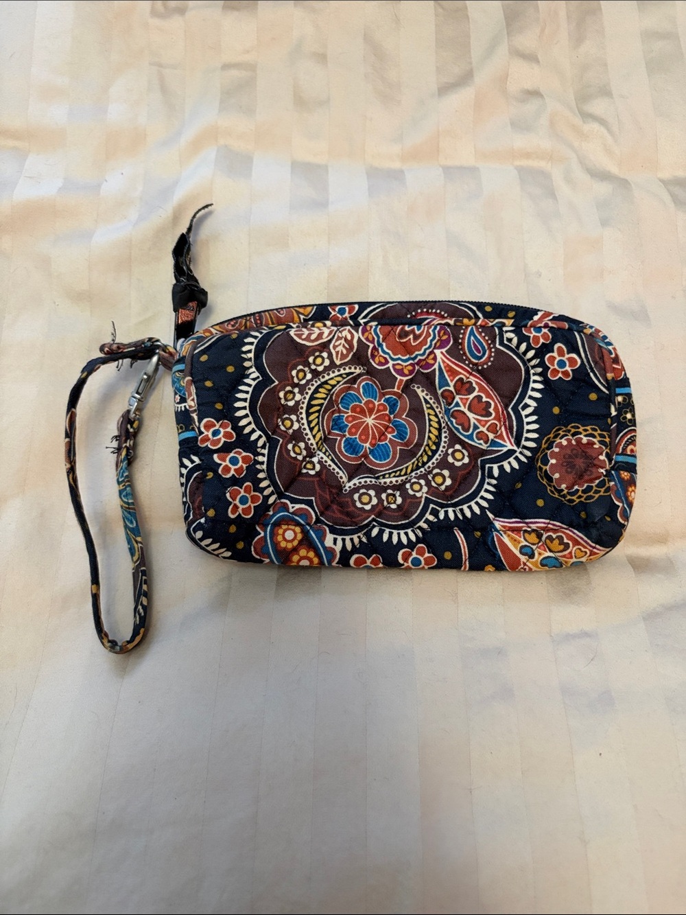 Vera Bradley Quilted Floral Wristlet Wallet - Black/Brown multi